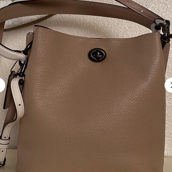 Coach Charlie Colorblock - Picture 3 of 11